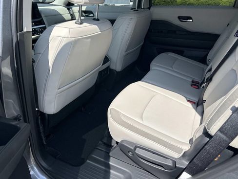 New 2026 Nissan Pathfinder SL AWD/4WD image 20