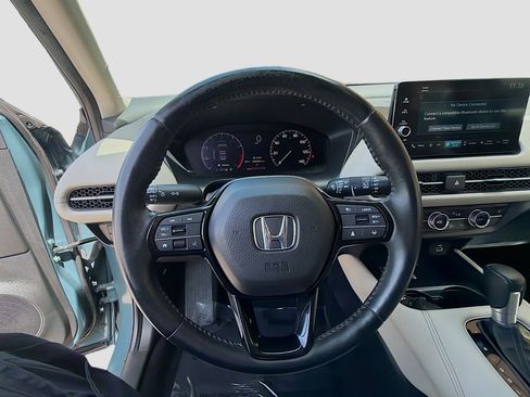 Used 2024 Honda HR-V EX-L image 10