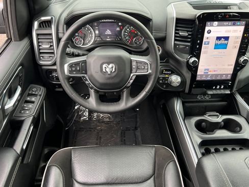 Used 2025 RAM 1500 Laramie image 13