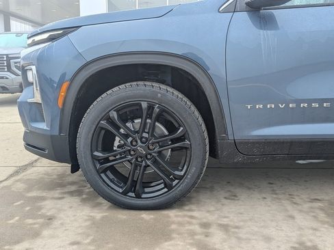 New 2026 Chevrolet Traverse LT w/ LPO, Floor Liner Package image 10