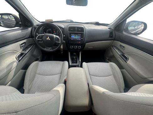 Used 2019 Mitsubishi Outlander Sport ES image 11