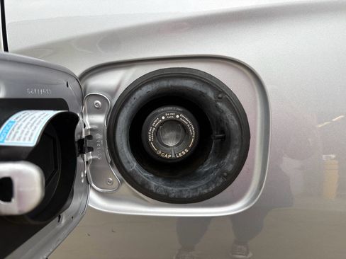 Certified 2021 Honda Passport Sport image 27