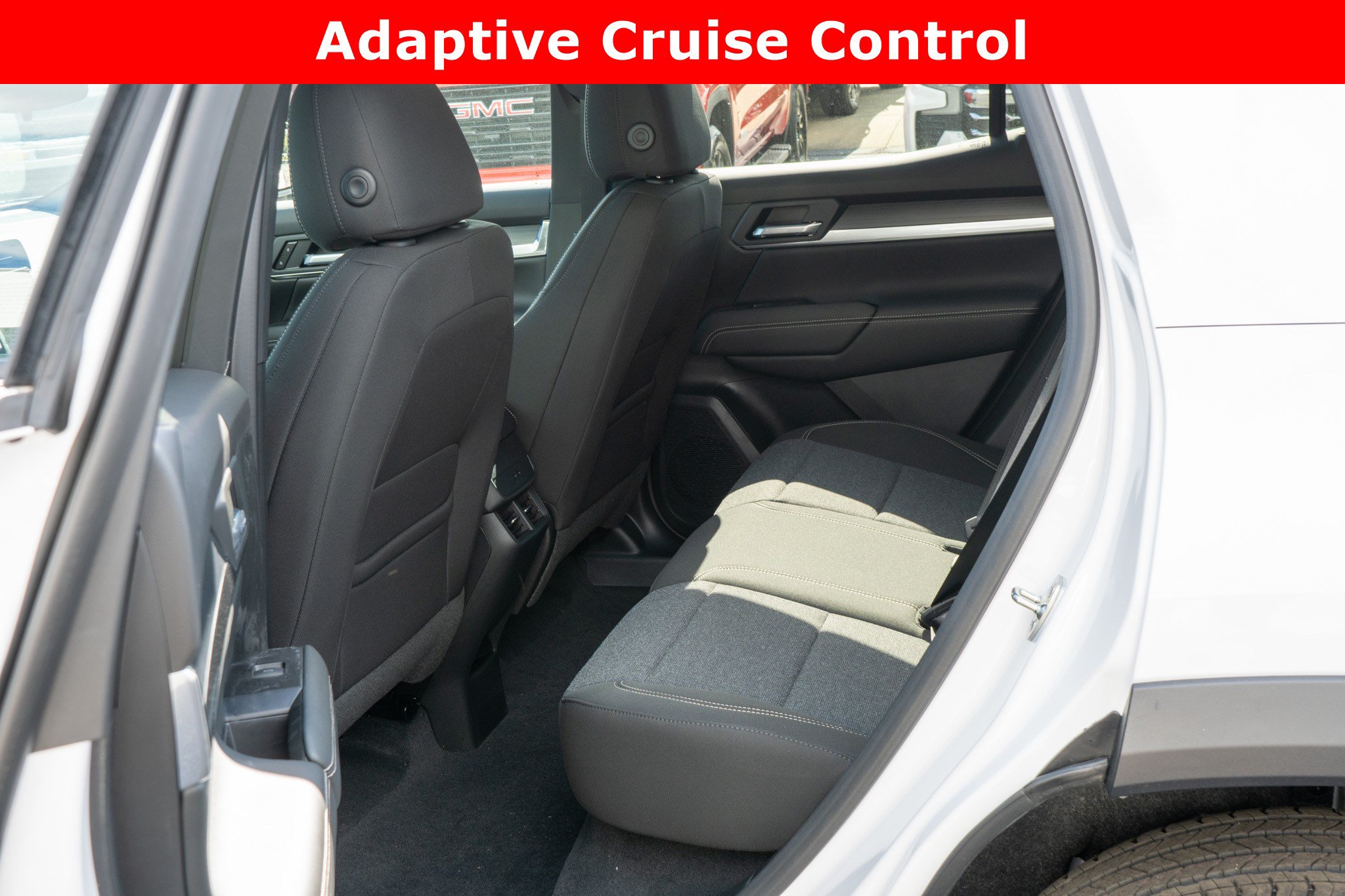 New 2027 GMC Terrain Elevation w/ LPO, Floor Liner Package FWD image 28