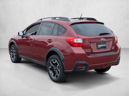 Used 2017 Subaru Crosstrek 2.0i Premium image 7