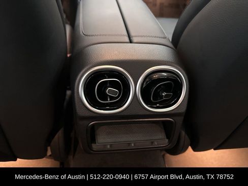 Certified 2022 Mercedes-Benz C 300 Sedan image 22