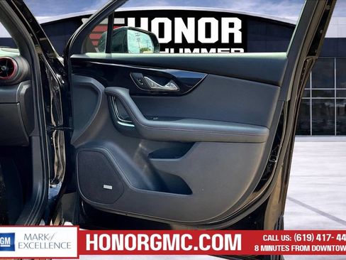 Used 2019 Chevrolet Blazer RS AWD/4WD image 28