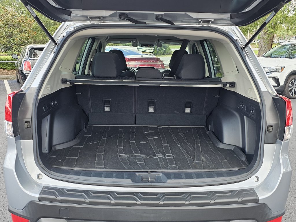 Used 2019 Subaru Forester w/ Popular Package #1 AWD/4WD image 9