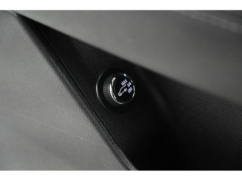 Certified 2025 Cadillac XT5 Premium Luxury image 34