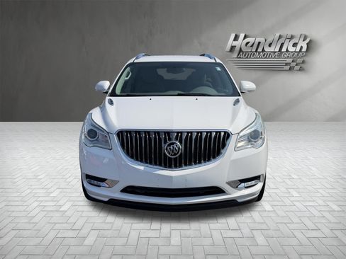 Used 2017 Buick Enclave Convenience FWD image 3