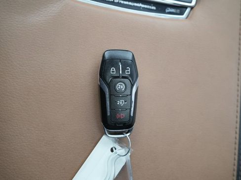 Used 2016 Ford F150 Limited image 46