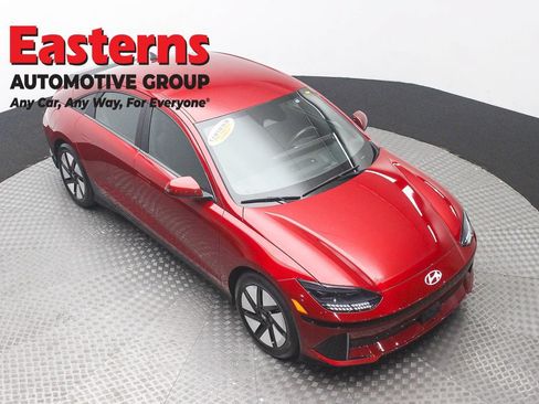 Used 2024 Hyundai Ioniq 6 SE AWD/4WD image 3