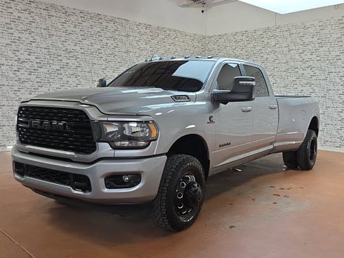 Used 2024 RAM 3500 Big Horn w/ Night Edition image 3