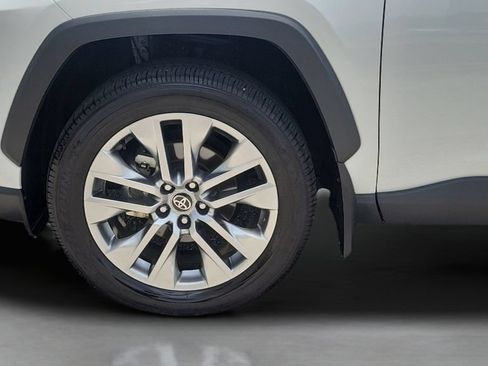 Certified 2025 Toyota RAV4 XLE Premium FWD image 27