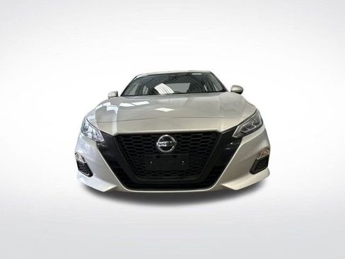 Used 2022 Nissan Altima 2.5 SV image 9