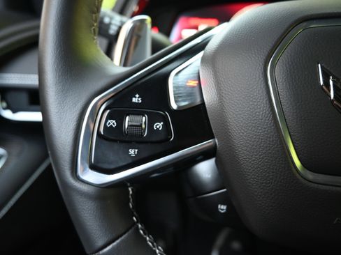 Used 2023 Chevrolet Corvette Stingray Preferred Cpe w/ Z51 Performance Package RWD image 19