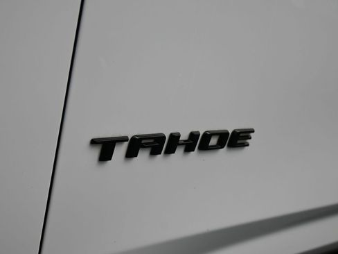 Used 2021 Chevrolet Tahoe LT image 32