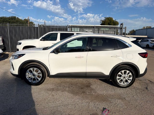Used 2024 Ford Escape Active w/ Tech Pack #1 FWD image 5