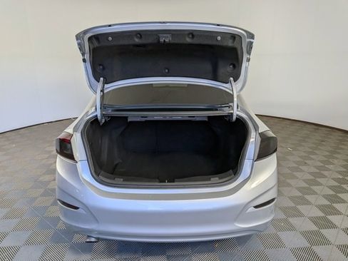 Used 2017 Chevrolet Cruze LT image 8