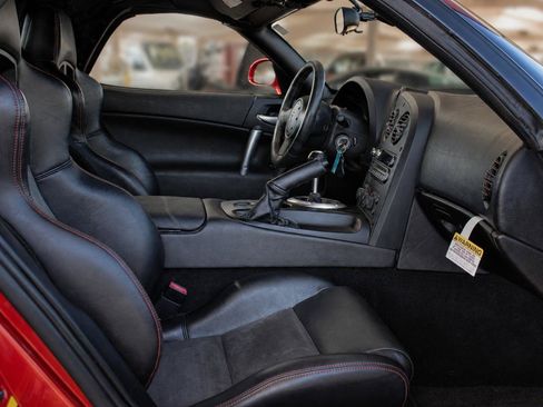 Used 2005 Dodge Viper SRT-10 w/ Copperhead Edition Group RWD image 15