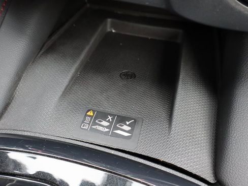 Used 2023 Chevrolet Blazer RS image 12