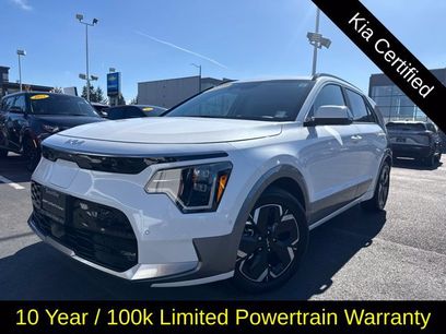 Certified 2023 Kia Niro Wave w/ Wave Preserve Package