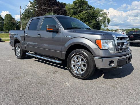 Used 2014 Ford F150 XLT w/ XLT Chrome Package AWD/4WD image 2