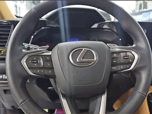 Used 2024 Lexus NX 250 FWD w/ Cold Area Package image 27