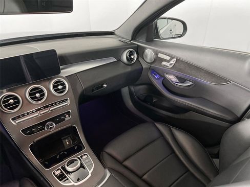Certified 2020 Mercedes-Benz C 300 4MATIC Sedan image 21