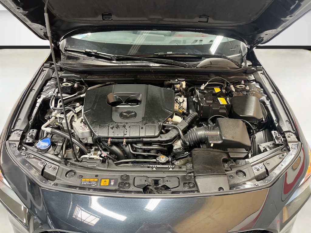 Used 2025 MAZDA MAZDA3 s FWD image 30