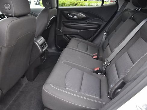Used 2024 GMC Terrain SLE w/ Driver Convenience Package FWD image 23