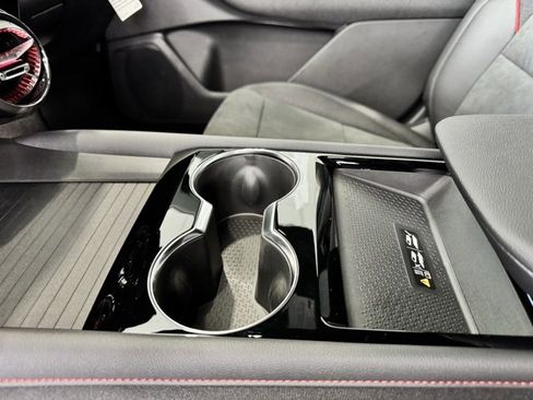 New 2025 Chevrolet Blazer EV RS image 45