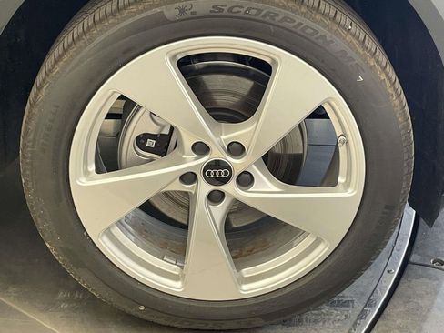 New 2026 Audi Q5 Premium Plus AWD/4WD image 14