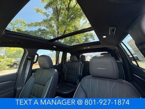 New 2026 Buick Enclave Avenir w/ Super Cruise Package AWD/4WD image 30