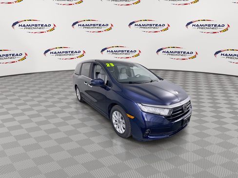 Used 2023 Honda Odyssey EX-L image 2