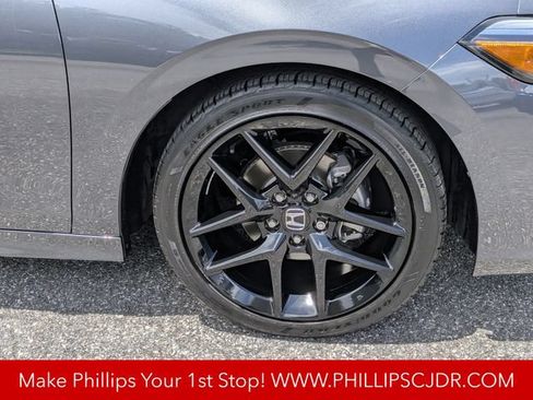 Used 2024 Honda Civic Sport image 10
