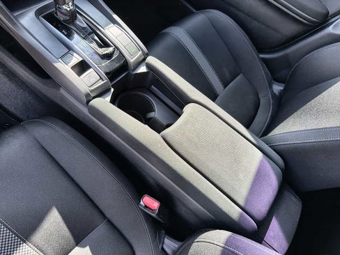 Used 2020 Honda Civic EX image 20