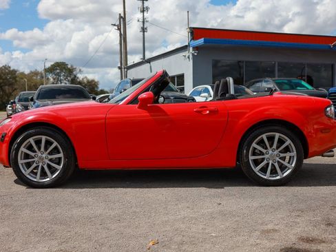 Used 2008 MAZDA MX-5 Miata Touring image 3