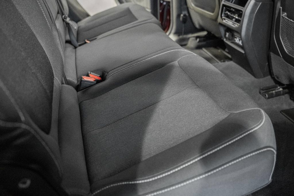Certified 2024 Jeep Grand Cherokee Laredo w/ Luxury Tech Group I AWD/4WD image 29