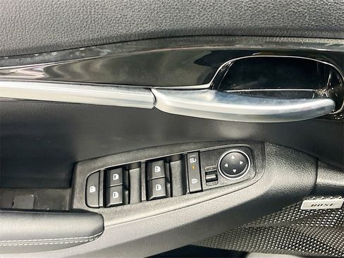 Used 2024 Kia Seltos SX image 18