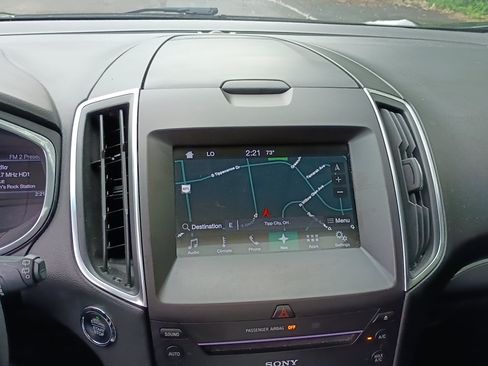 Used 2016 Ford Edge Titanium w/ Equipment Group 301A AWD/4WD image 20