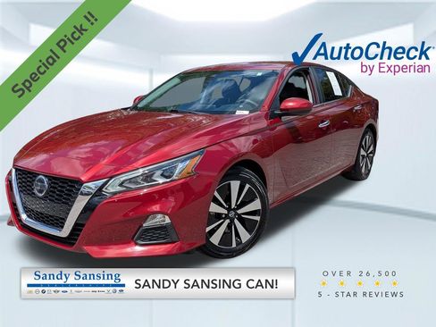 Used 2021 Nissan Altima 2.5 SV FWD image 1