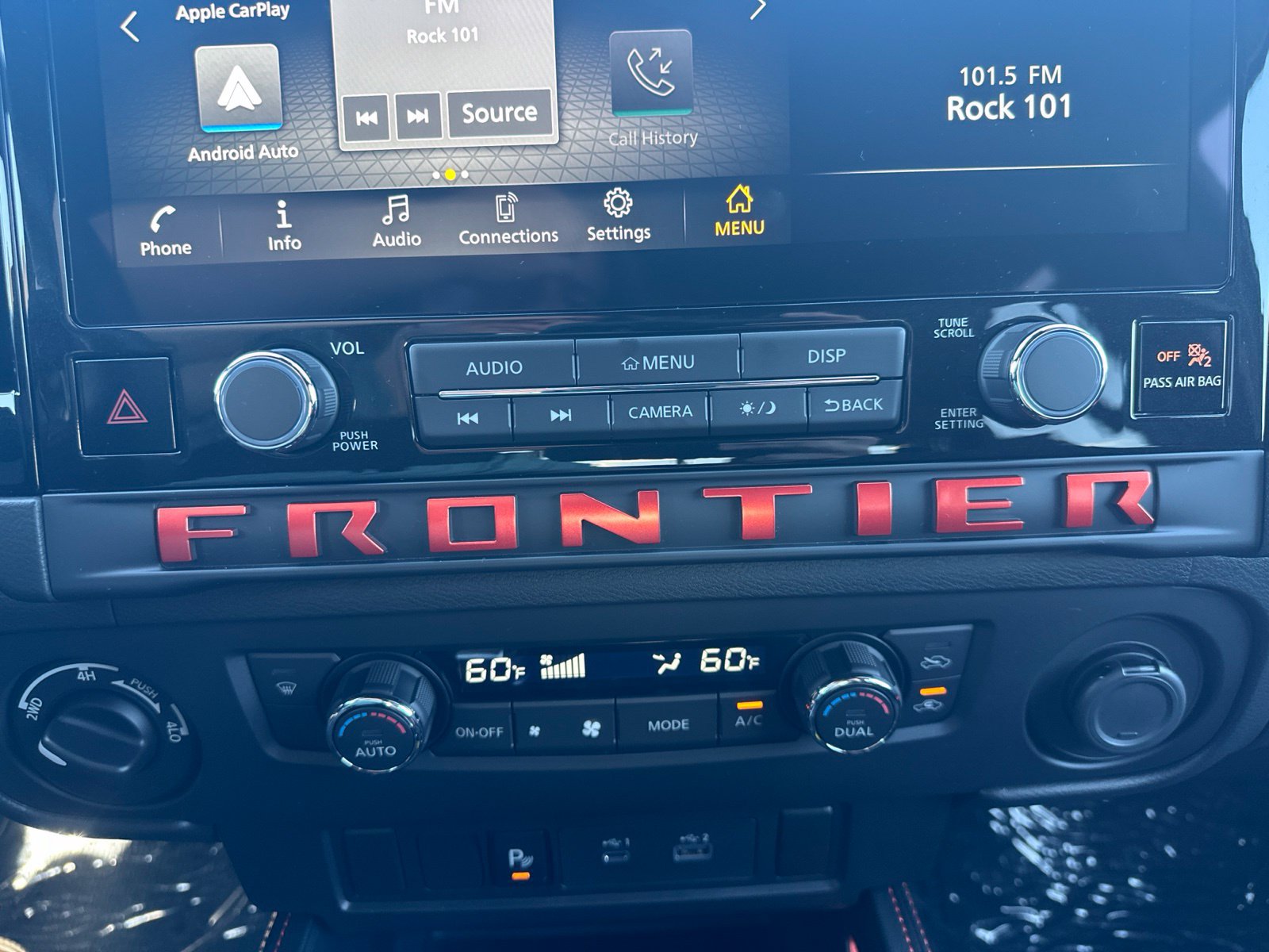 Used 2025 Nissan Frontier PRO-4X AWD/4WD image 52