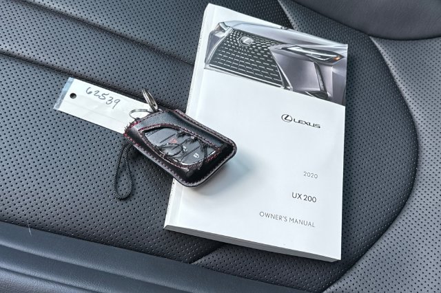 Used 2020 Lexus UX 200 F Sport w/ F Sport Premium Package FWD image 22