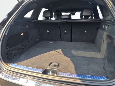 Used 2023 Mercedes-Benz GLC 300 4MATIC image 21