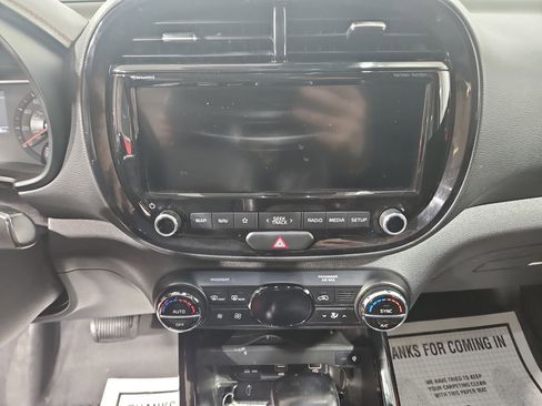 Used 2020 Kia Soul GT-Line Turbo image 19