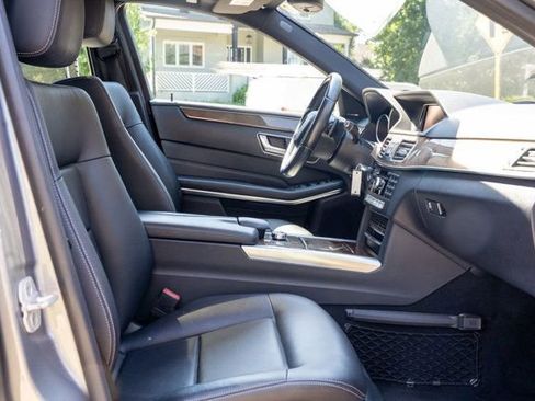 Used 2015 Mercedes-Benz E 350 4MATIC Wagon image 43