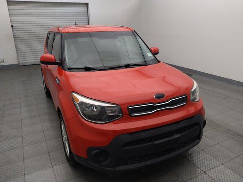 Used 2019 Kia Soul FWD image 14