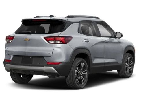 Used 2025 Chevrolet TrailBlazer LT AWD/4WD image 5