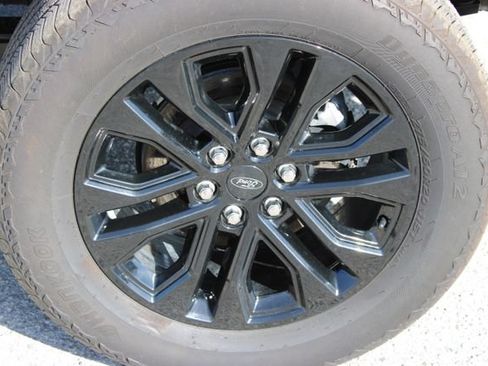 Used 2025 Ford F150 XLT w/ Equipment Group 302A MID AWD/4WD image 16