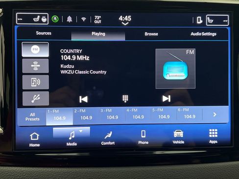 Used 2025 Chrysler Pacifica Select FWD image 58